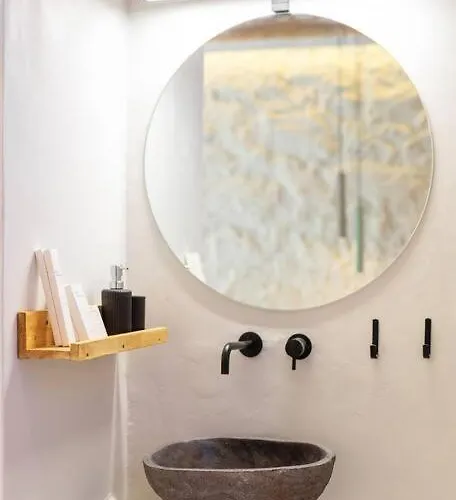 Stylish & Tiny Room-city Center *