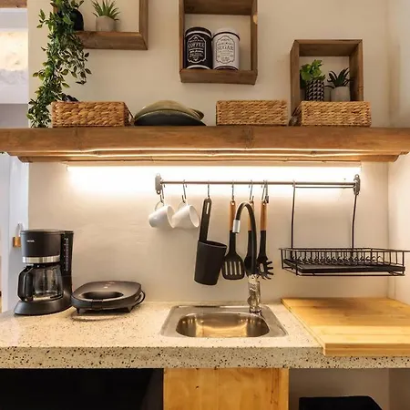 Stylish & Tiny Room-city Center Apartment